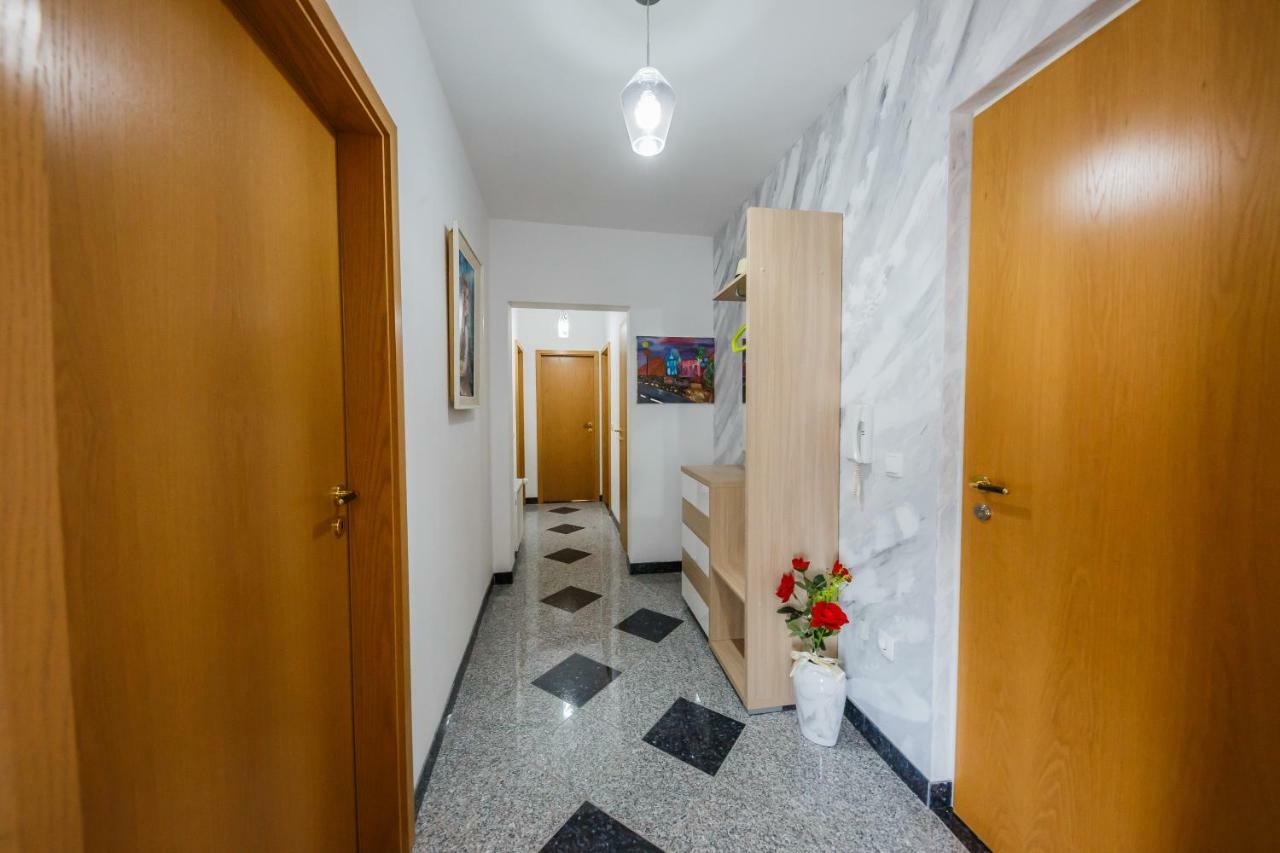Apartman Lucija Kaštela エクステリア 写真