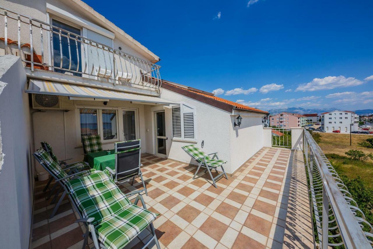 Apartman Lucija Kaštela エクステリア 写真