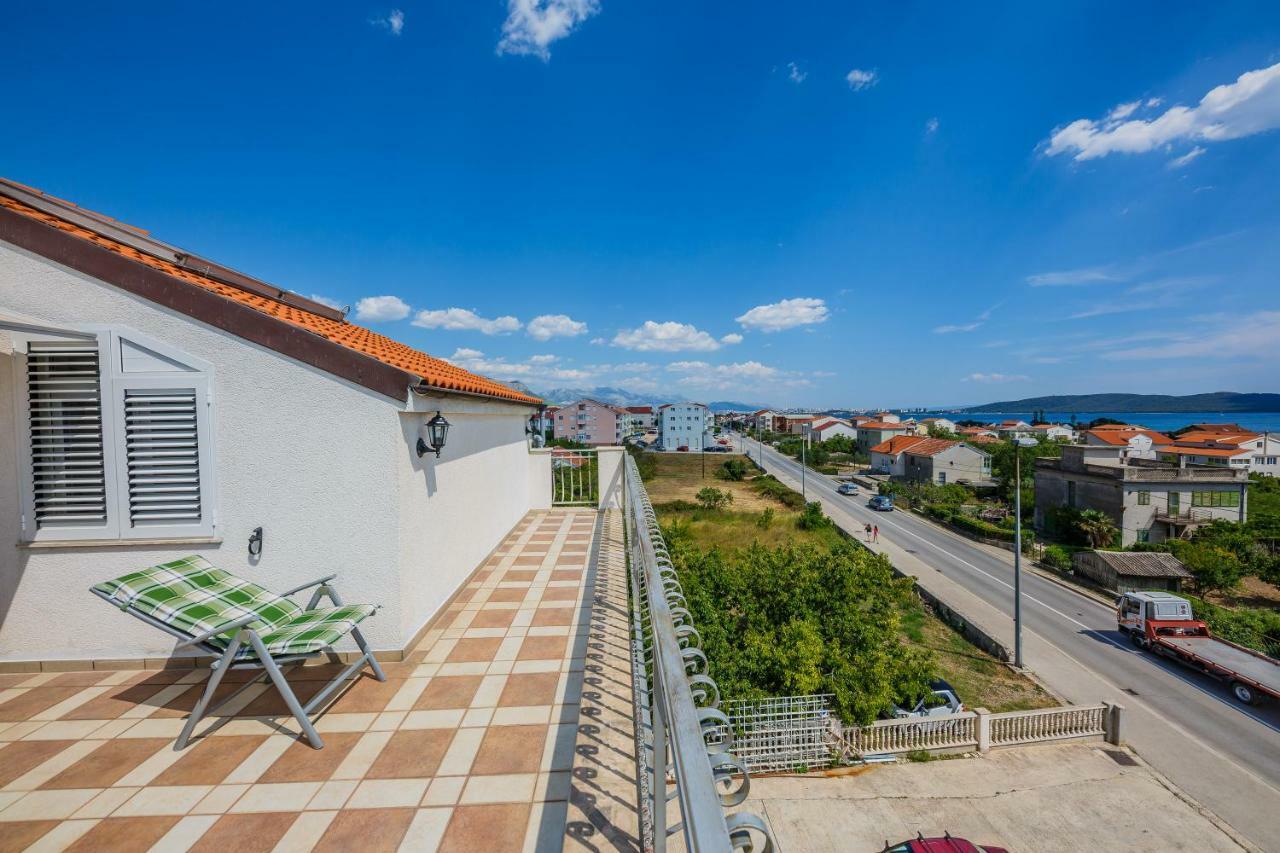 Apartman Lucija Kaštela エクステリア 写真